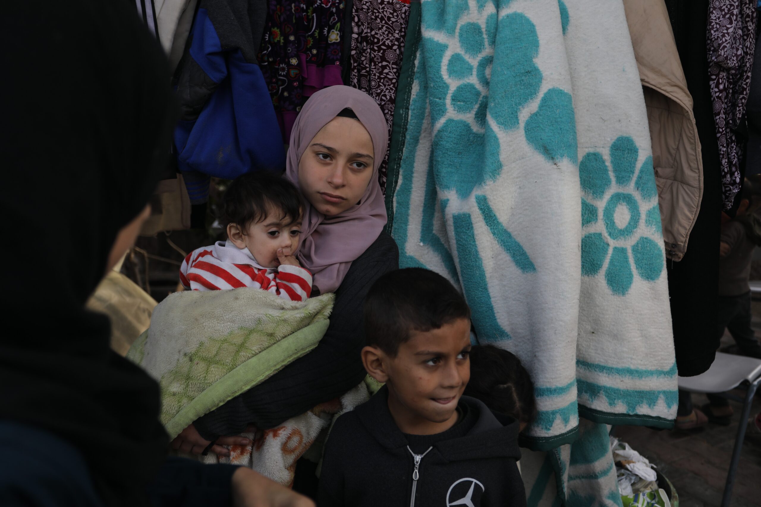 Displaced,Palestinians,Coming,From,Jabalia,Camp,And,Beit,Hanoun,To
